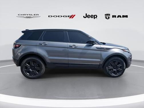 2017 Land Rover Range Rover Evoque SE