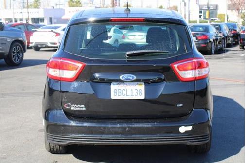 Photo 5 of 36 of 2017 Ford C-Max Energi SE