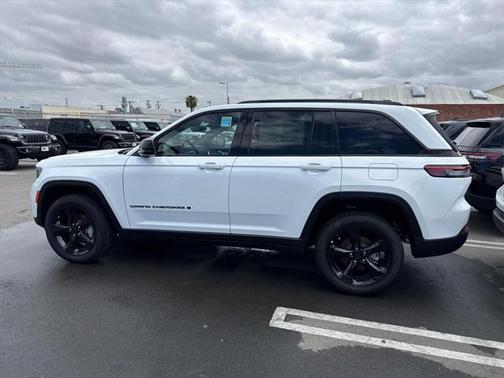 2025 Jeep Grand Cherokee Limited X