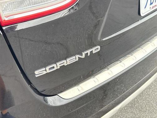 2018 Kia Sorento SX