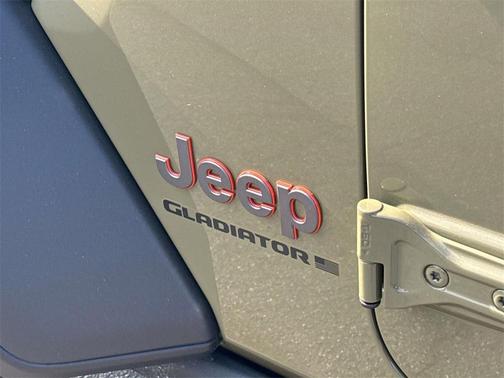 2025 Jeep Gladiator Mojave