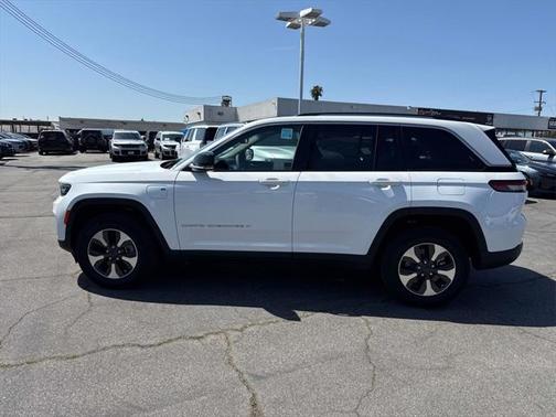 2023 Jeep Grand Cherokee 4xe Base