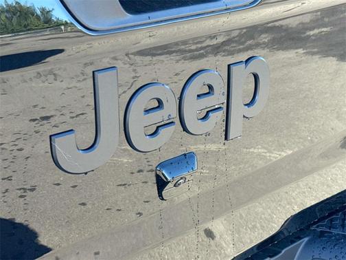 2025 Jeep Gladiator Willys