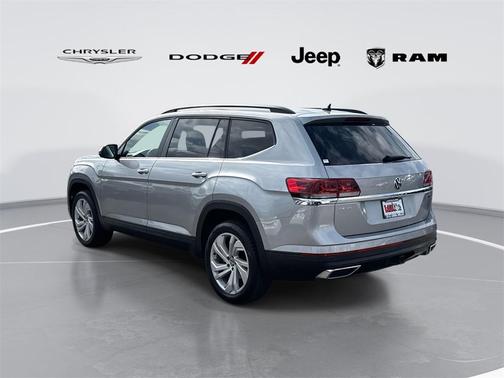 2022 Volkswagen Atlas 3.6L SE w/Technology