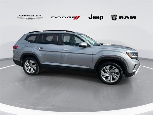 2022 Volkswagen Atlas 3.6L SE w/Technology