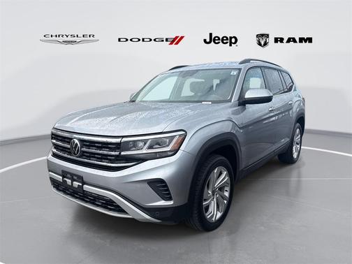2022 Volkswagen Atlas 3.6L SE w/Technology