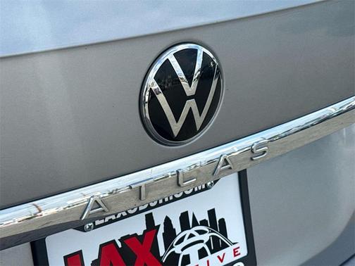 2022 Volkswagen Atlas 3.6L SE w/Technology
