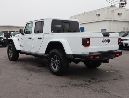2025 Jeep Gladiator Mojave X