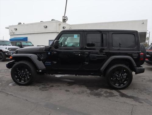2025 Jeep Wrangler 4xe Sahara