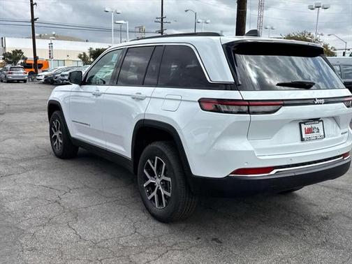 2025 Jeep Grand Cherokee Limited X