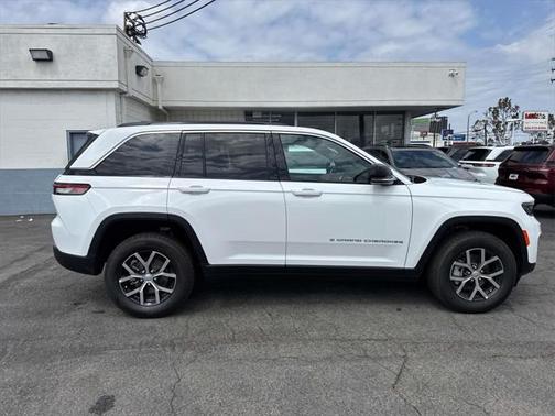 2025 Jeep Grand Cherokee Limited X