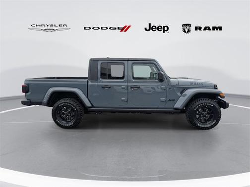 2025 Jeep Gladiator Willys
