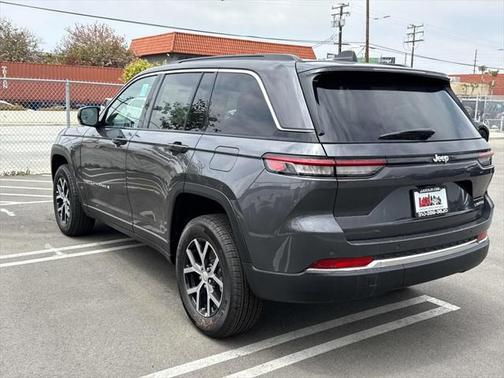 2025 Jeep Grand Cherokee Limited X