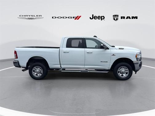 2022 RAM 2500 Big Horn Crew Cab 4x4 6'4' Box
