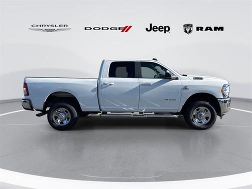 2022 RAM 2500 Big Horn Crew Cab 4x4 6'4' Box