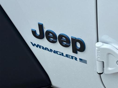 2025 Jeep Wrangler 4xe Willys