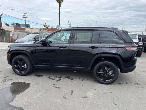 2025 Jeep Grand Cherokee Limited X