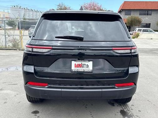 2025 Jeep Grand Cherokee Limited X