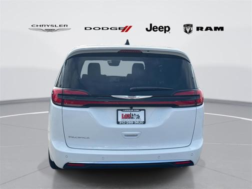 2026 Chrysler Pacifica L