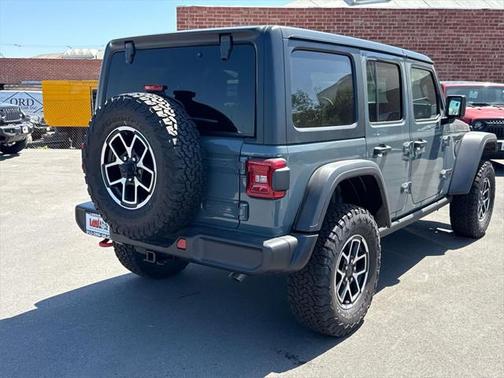 2025 Jeep Wrangler Rubicon