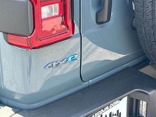 2025 Jeep Wrangler 4xe Sport S