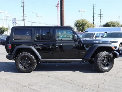 2025 Jeep Wrangler Willys