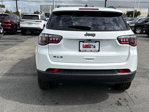 2025 Jeep Compass Latitude