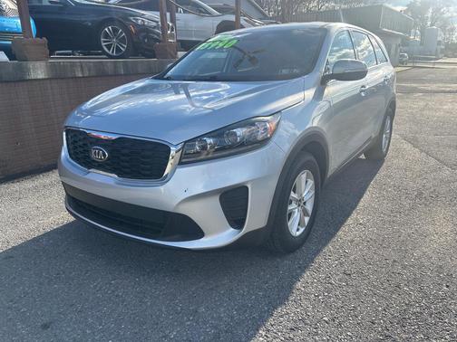 2019 Kia Sorento LX