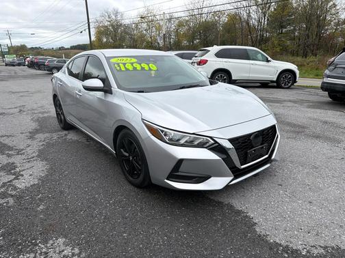 Brilliant Silver Metallic 2022 Nissan Sentra SV