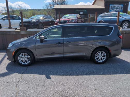 GRAY 2023 Chrysler Pacifica Touring L