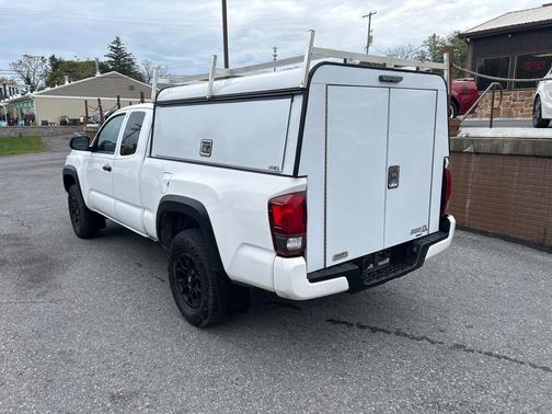2020 Toyota Tacoma SR