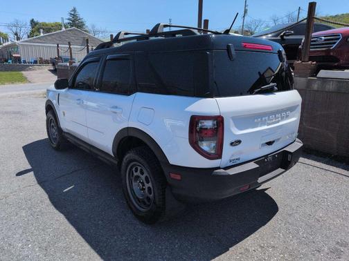 Oxford White 2021 Ford Bronco Sport Badlands
