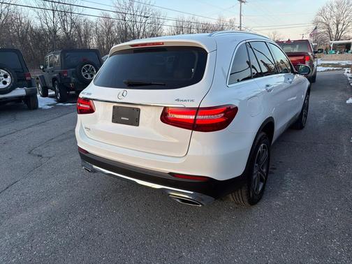 2019 Mercedes-Benz GLC 300 4MATIC