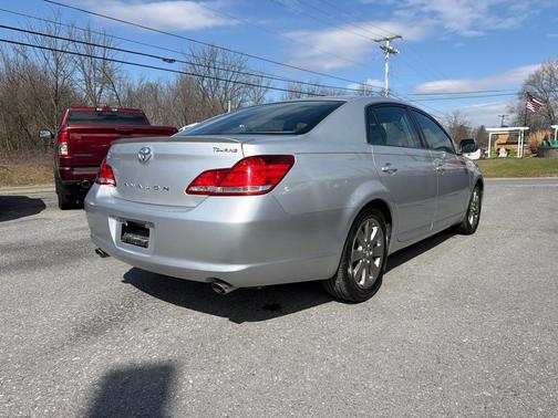 2006 Toyota Avalon XL