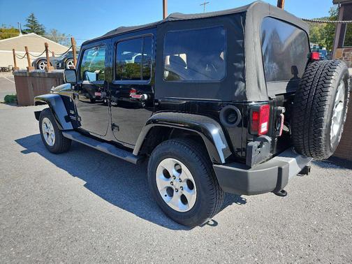 2014 Jeep Wrangler Unlimited Sahara