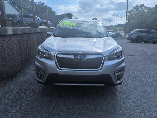 Ice Silver Metallic 2019 Subaru Forester Touring