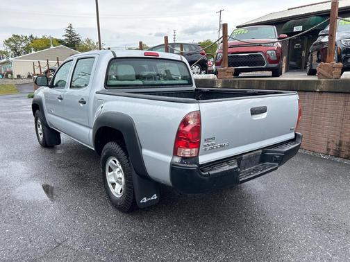 2013 Toyota Tacoma Base