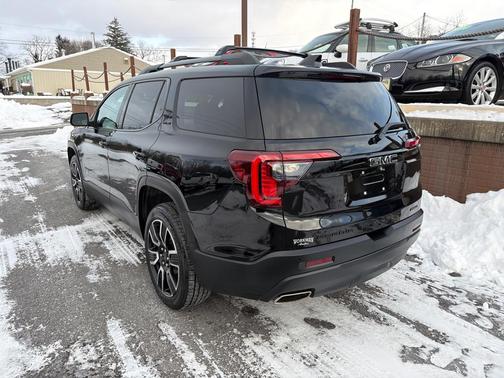 2021 GMC Acadia AWD SLE
