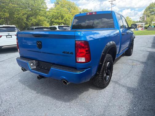 Hydro Blue Pearlcoat 2019 RAM 1500 Tradesman
