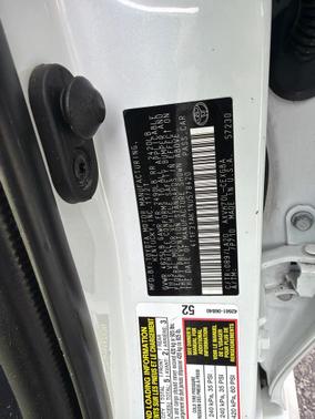 2022 Toyota Camry Hybrid XLE
