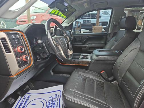 2016 GMC Sierra 2500 Denali