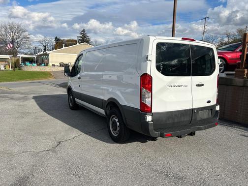 2018 Ford Transit-250 Base