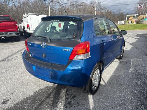 2011 Toyota Yaris Base