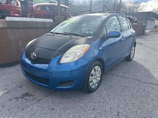 2011 Toyota Yaris Base