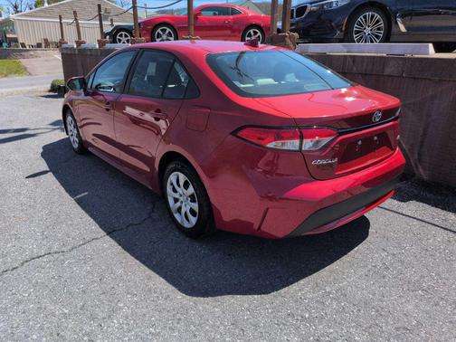 Barcelona Red Metallic 2021 Toyota Corolla LE