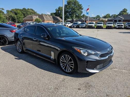 2019 Kia Stinger Base