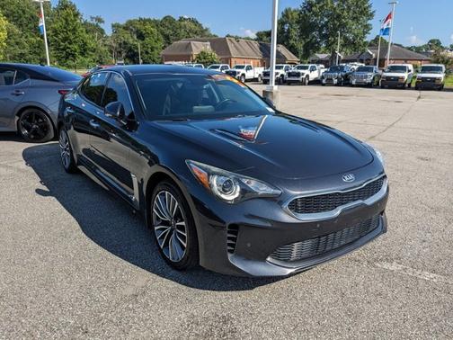 2019 Kia Stinger Base