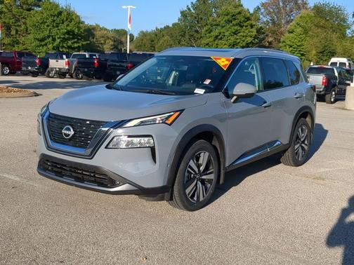 2022 Nissan Rogue SL
