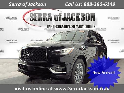 2023 INFINITI QX80 LUXE