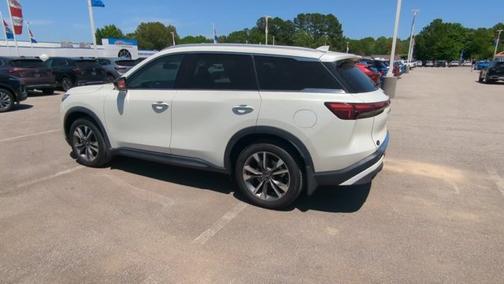 2022 INFINITI QX60 LUXE